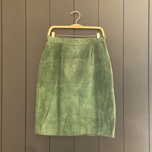 Vintage Sellecca Suede Leather pencil skirt.